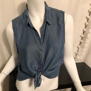 Talula by Aritzia blouse